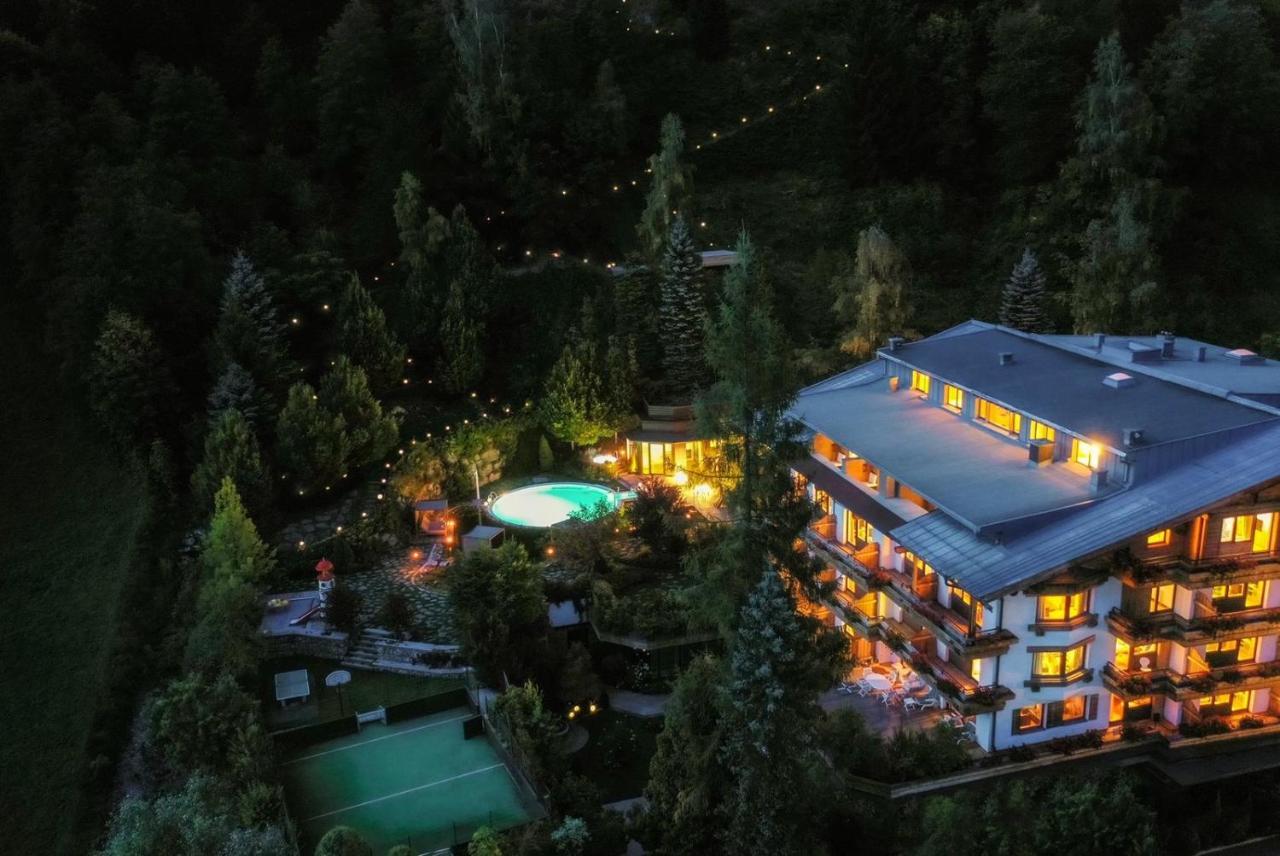 萨尔巴赫 Familien酒店 外观 照片